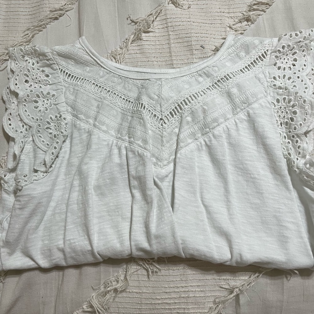 white top size Medium
